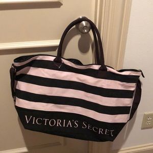 NEVER USED - Victoria’s Secret duffel bag
